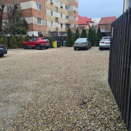 Pensiunea Corina Boutique Κραϊόβα Εξωτερικό φωτογραφία
